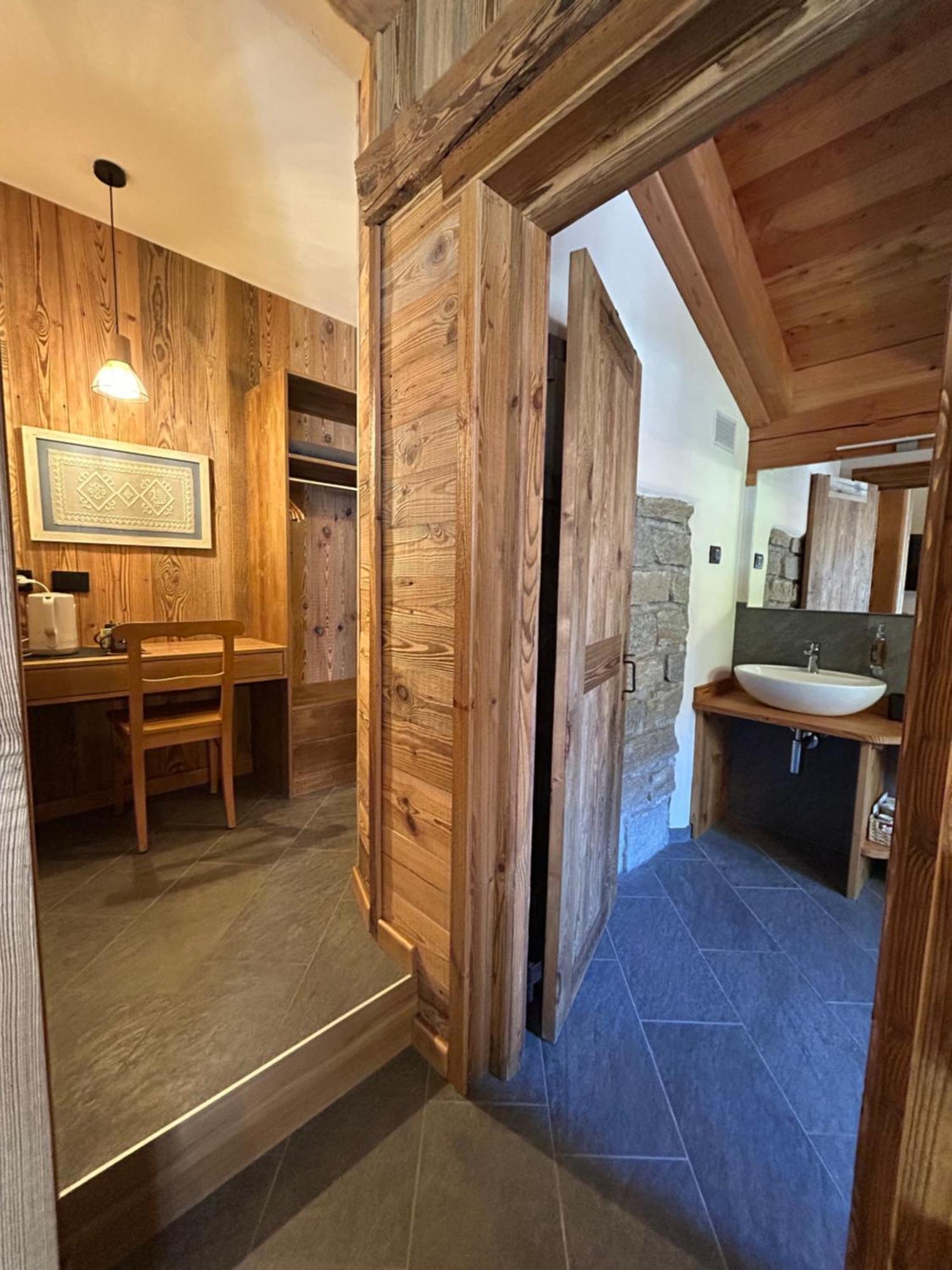 One-Bedroom Chalet